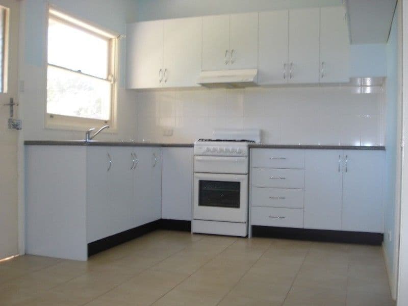 3/5 Trevethic Road, Springvale, VIC, 3171, Springvale - Thumbnail 3