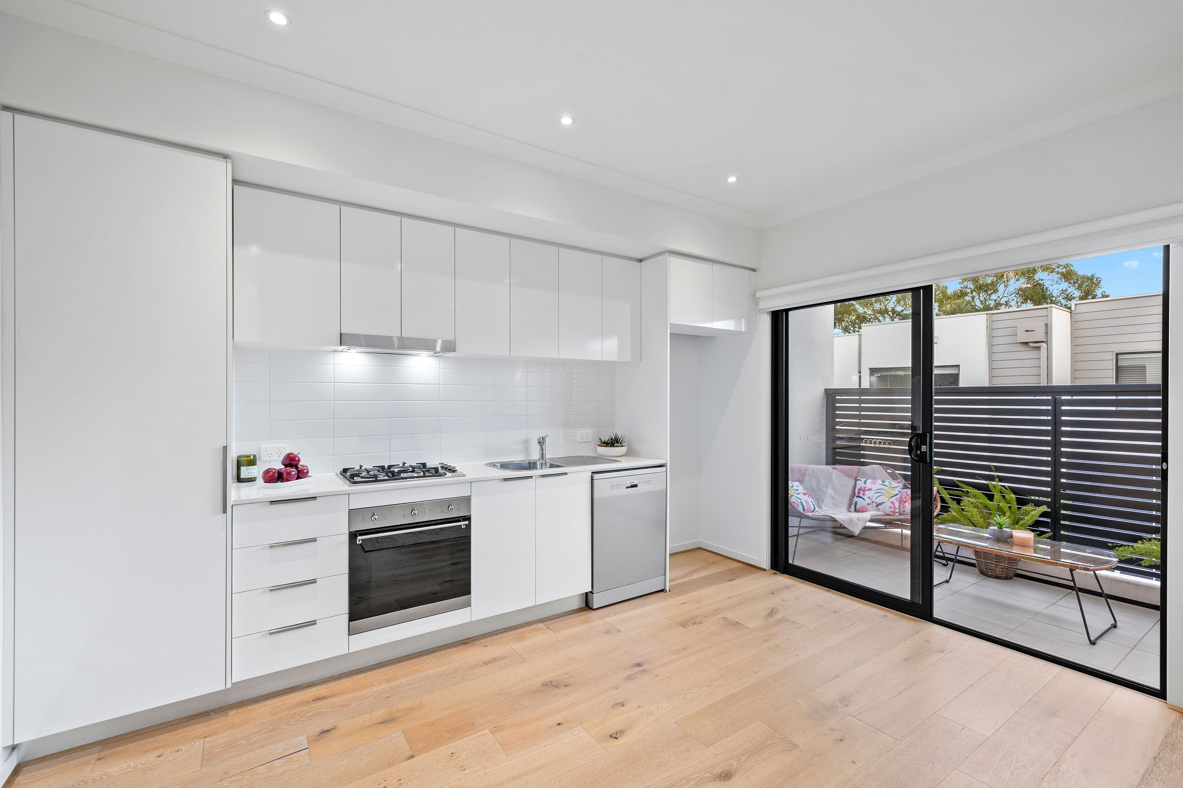 6 Manson Court, Rowville VIC 3178, Rowville - Thumbnail 5