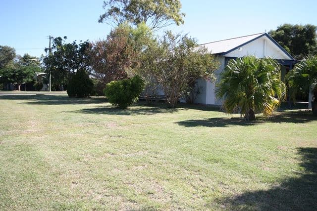2 Kroombit Street, BILOELA QLD 4715, Biloela - Thumbnail 5