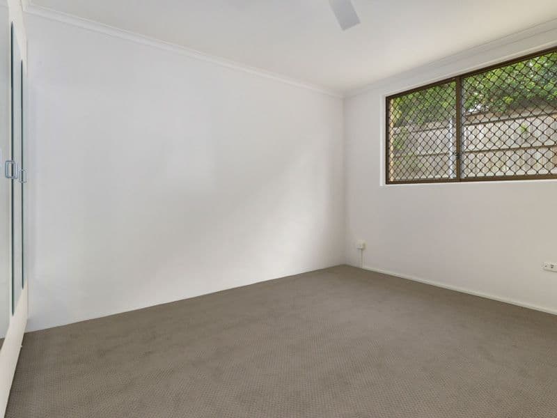 9 Kedron Street, WOOLOOWIN QLD 4030, Wooloowin - Thumbnail 5
