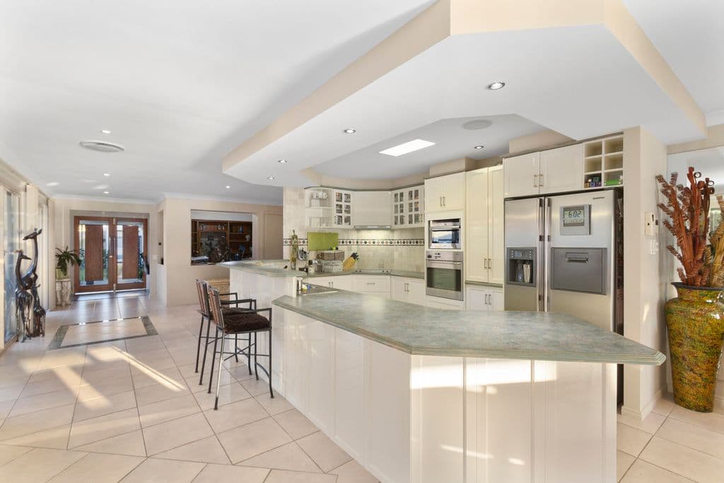 156 Morala Avenue, Runaway Bay QLD 4216, Runaway Bay - Thumbnail 7