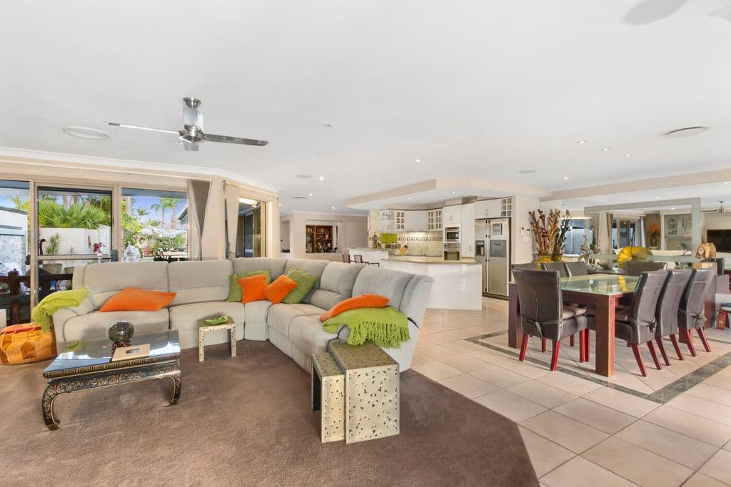 156 Morala Avenue, Runaway Bay QLD 4216, Runaway Bay - Thumbnail 8
