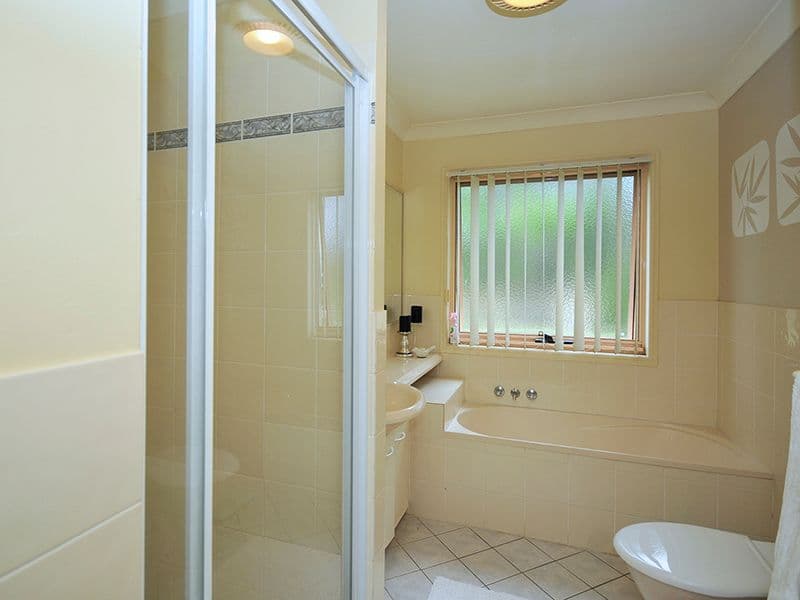 7 Coral Tree Court, ROBINA QLD 4226, Robina - Thumbnail 8