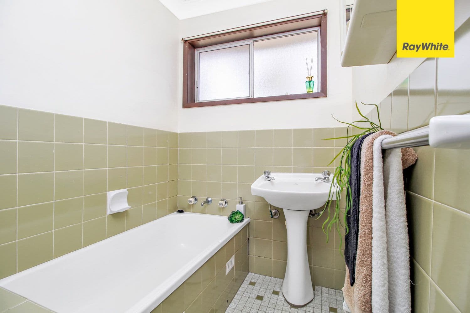 14 Denzil Avenue, St Clair - Thumbnail 6