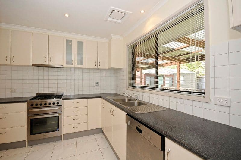 11 Robert Court, CROYDON VIC 3136, Croydon - Thumbnail 6