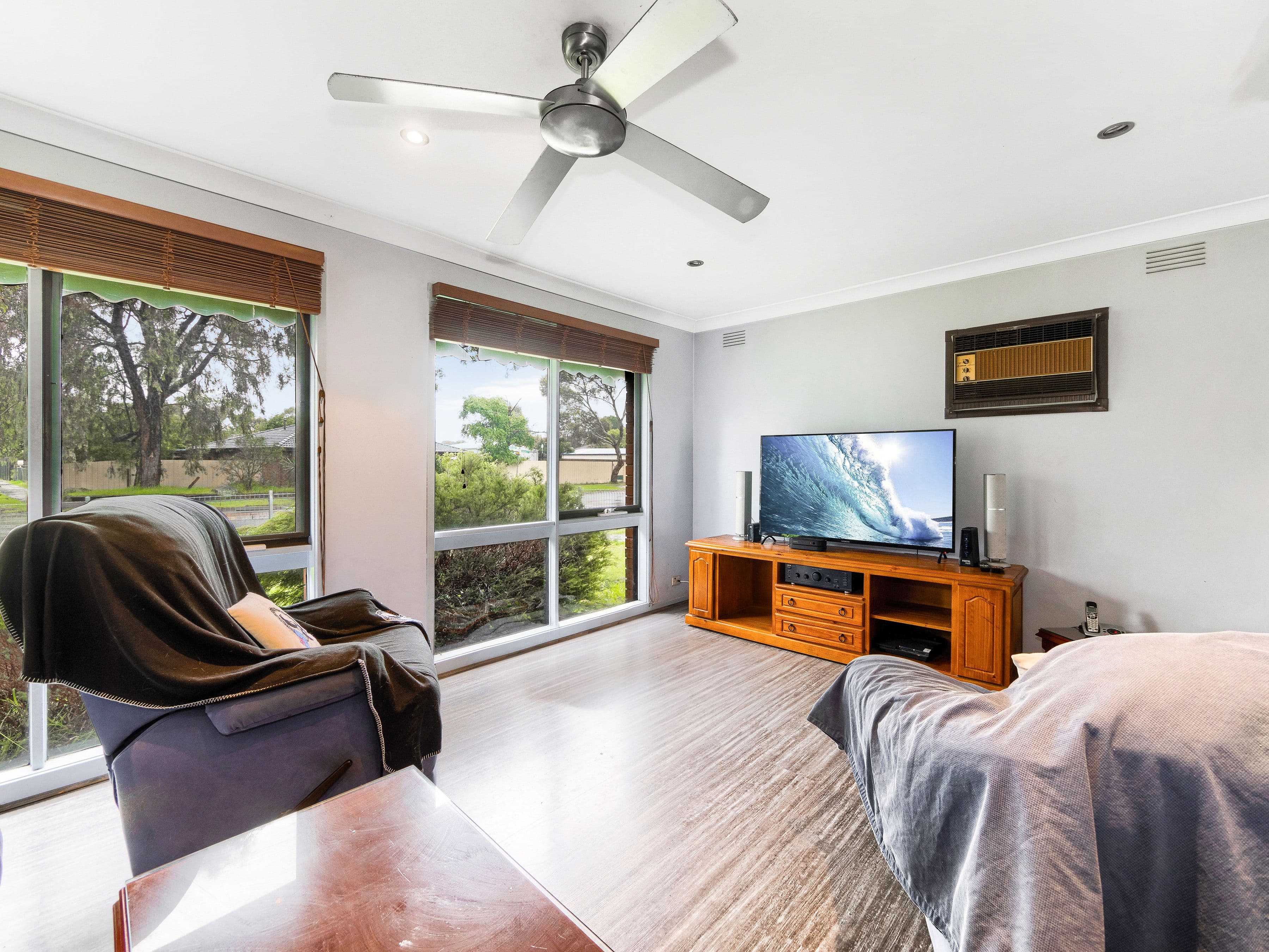 38 Endeavour Drive, Cranbourne North VIC 3977, Cranbourne North - Thumbnail 4