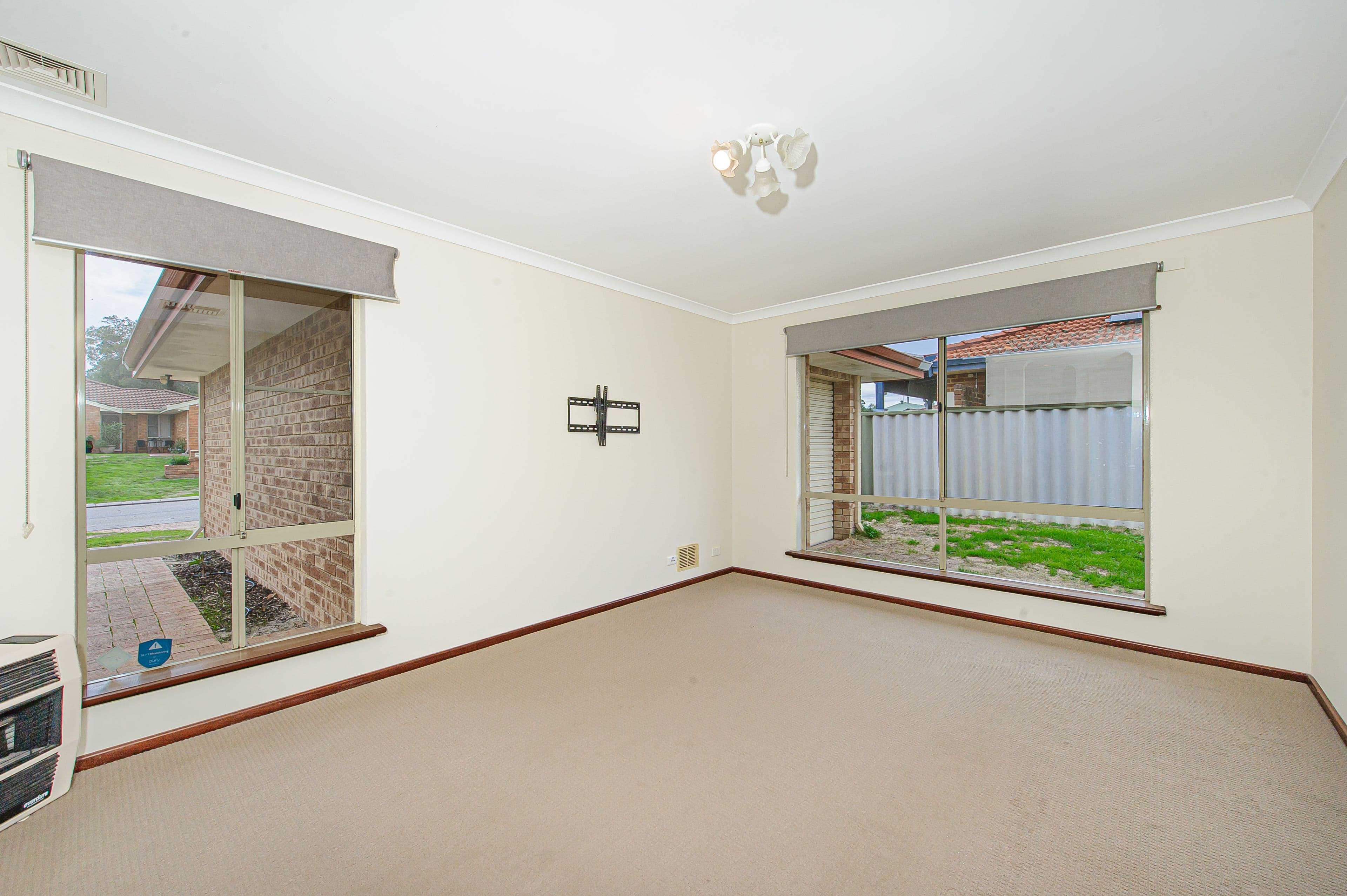 10 Banksia Court, Bullsbrook WA 6084, Bullsbrook - Thumbnail 3