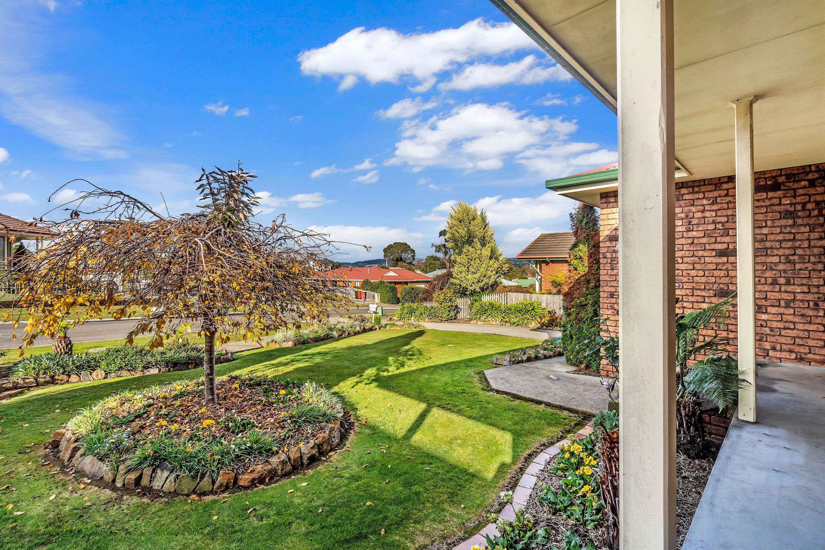 7 Rothesay Close, Newnham TAS 7248, Newnham - Thumbnail 2
