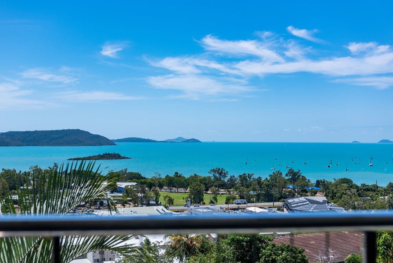 1 Woodwark Crescent, Cannonvale QLD 4802, Cannonvale - Thumbnail 2