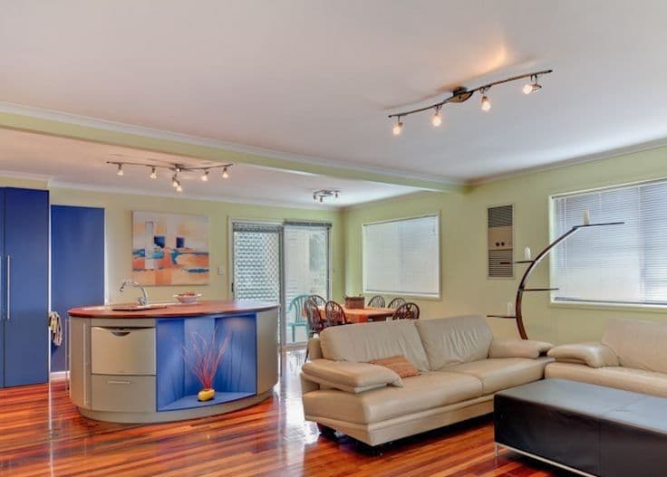 33 Dayboro Road, Petrie QLD 4502, Petrie - Thumbnail 3