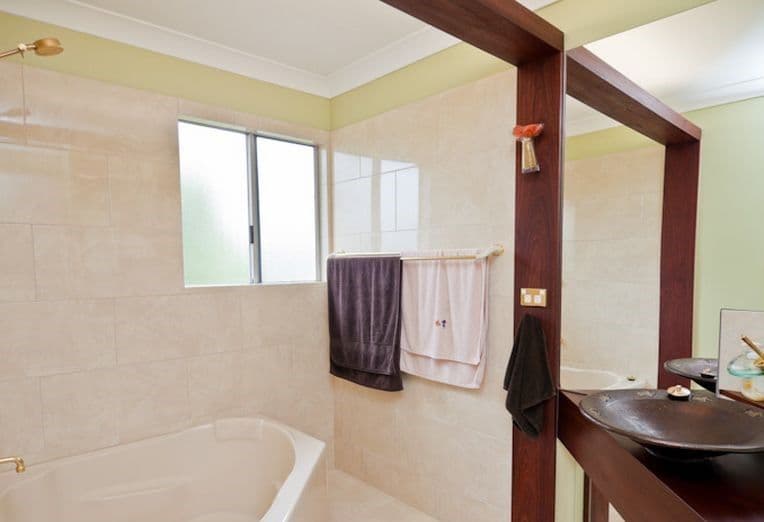 33 Dayboro Road, Petrie QLD 4502, Petrie - Thumbnail 5