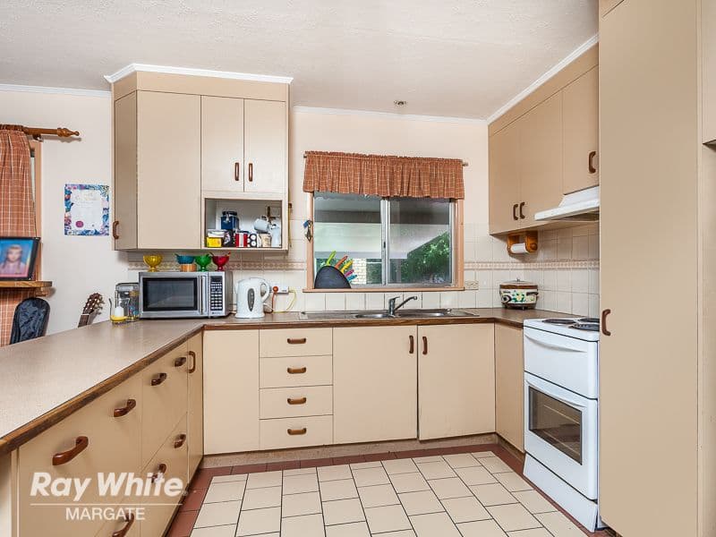 21 Union Street, Deception Bay QLD 4508, Deception Bay - Thumbnail 4