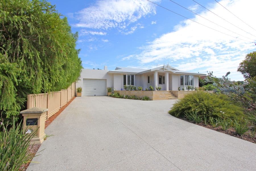 15 Mathews Place, Belmont WA 6104, Belmont - Thumbnail 2