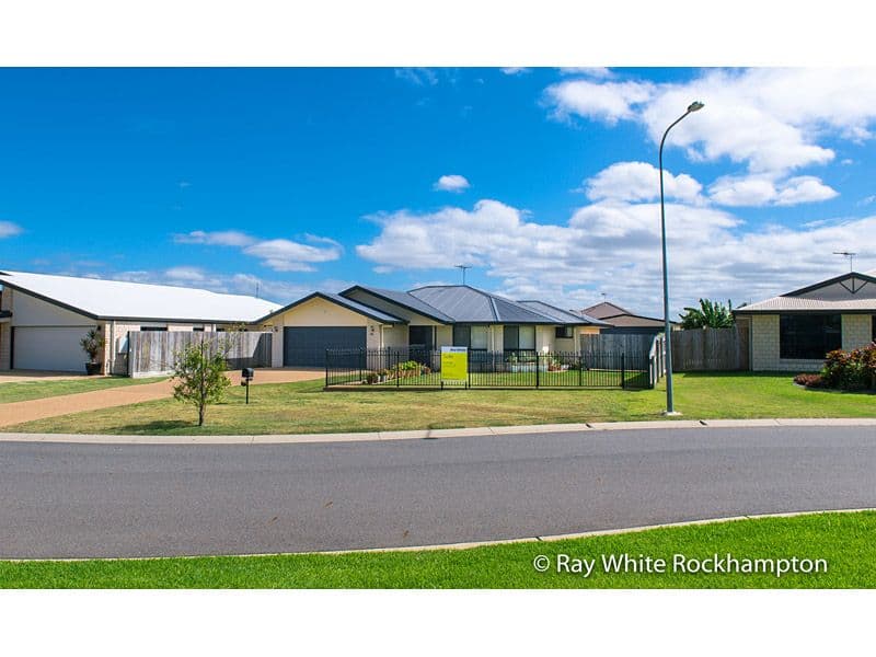 35 Tamarind Avenue, Norman Gardens QLD 4701, Norman Gardens - Thumbnail 2
