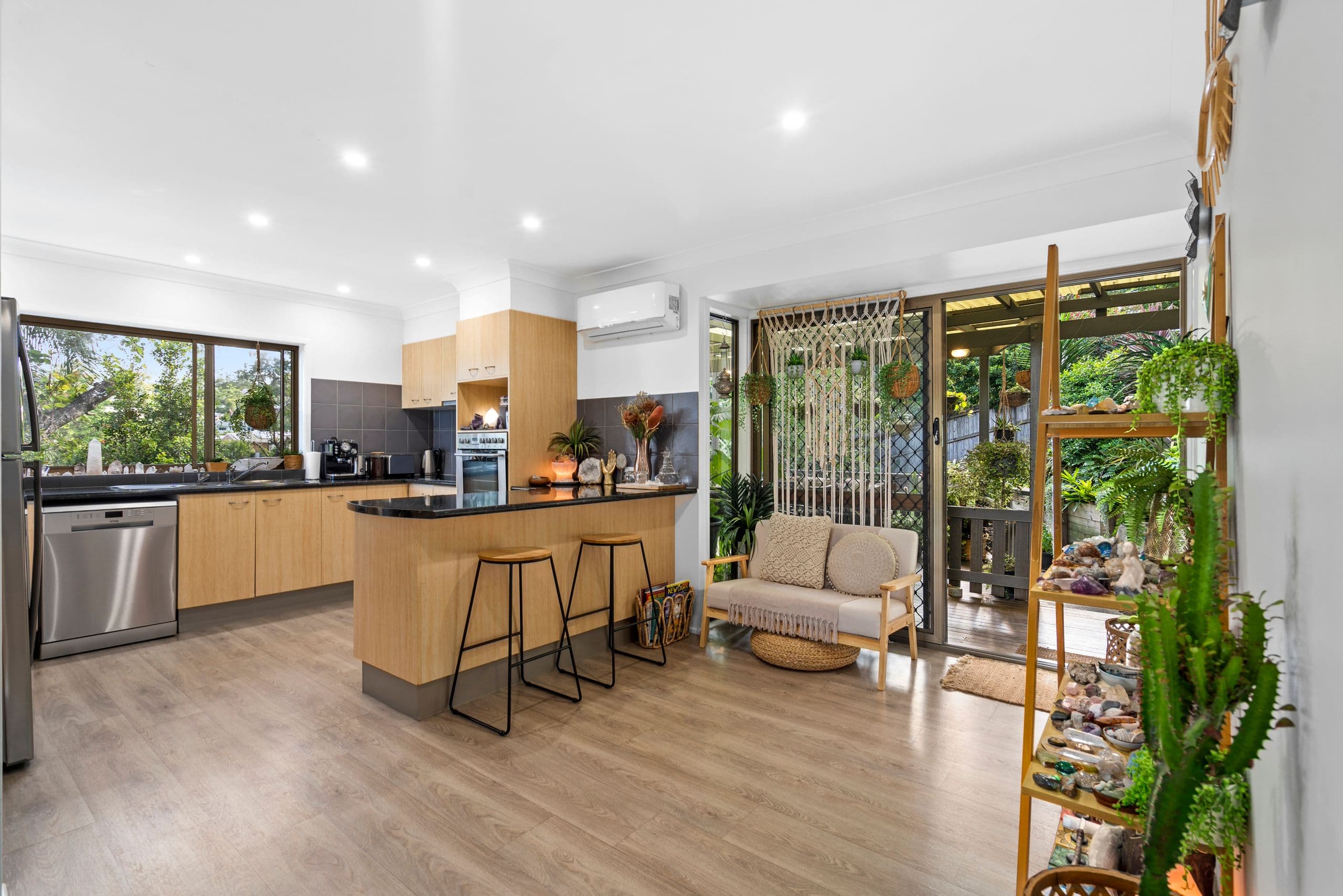 4 Pinecone Court, Elanora QLD 4221, Elanora - Thumbnail 7