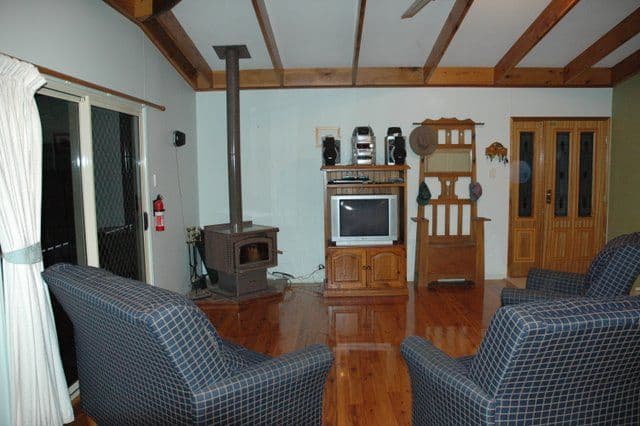 233  Parry Street, CHARLEVILLE QLD 4470, Charleville - Thumbnail 7