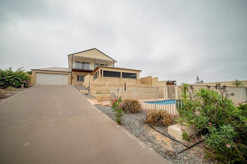 62 North Shore Drive, Dongara WA 6525, Dongara - Thumbnail 2