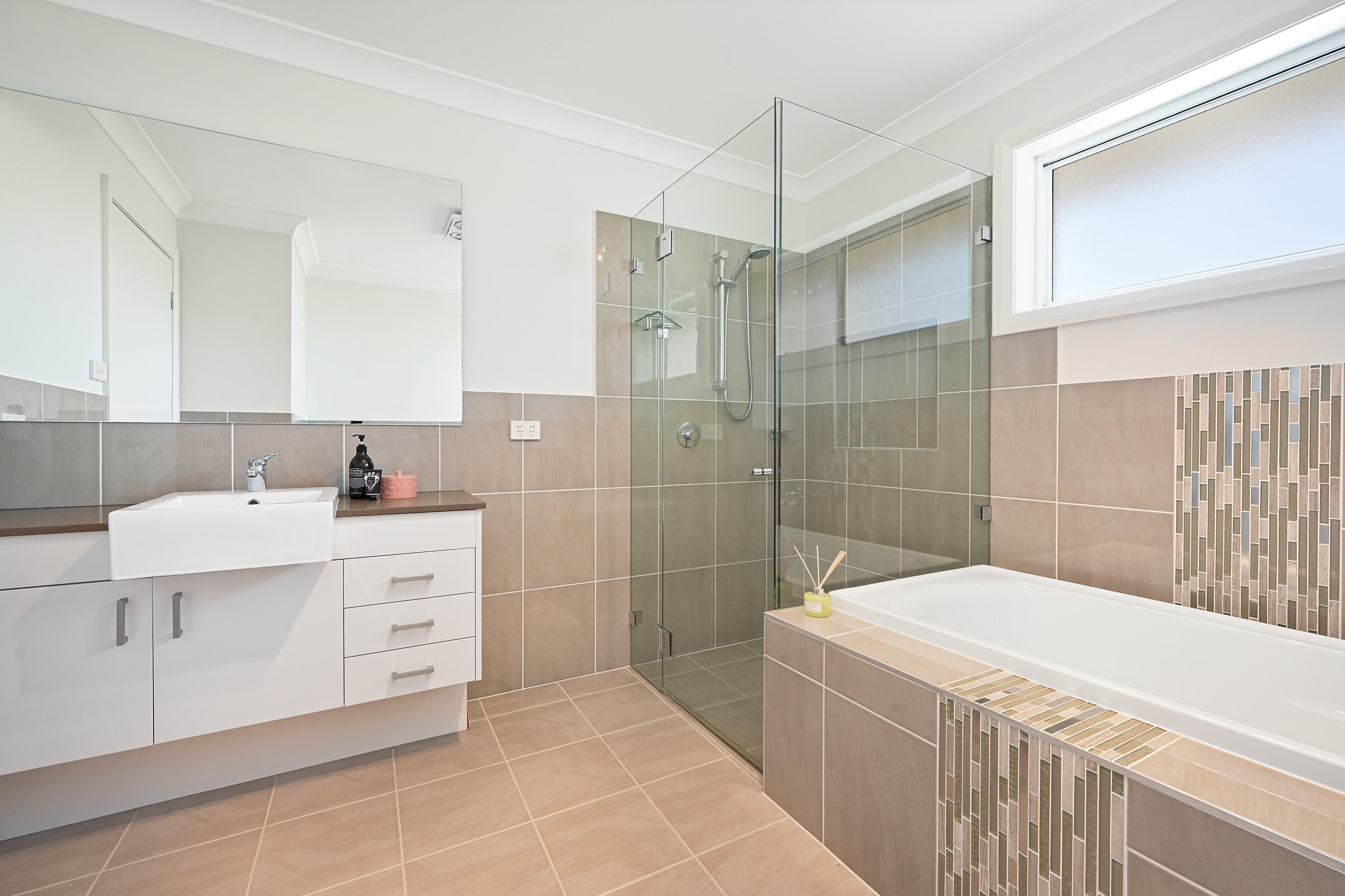 1 Bentwing Avenue, ELIZABETH HILLS NSW 2171, Elizabeth Hills - Thumbnail 6