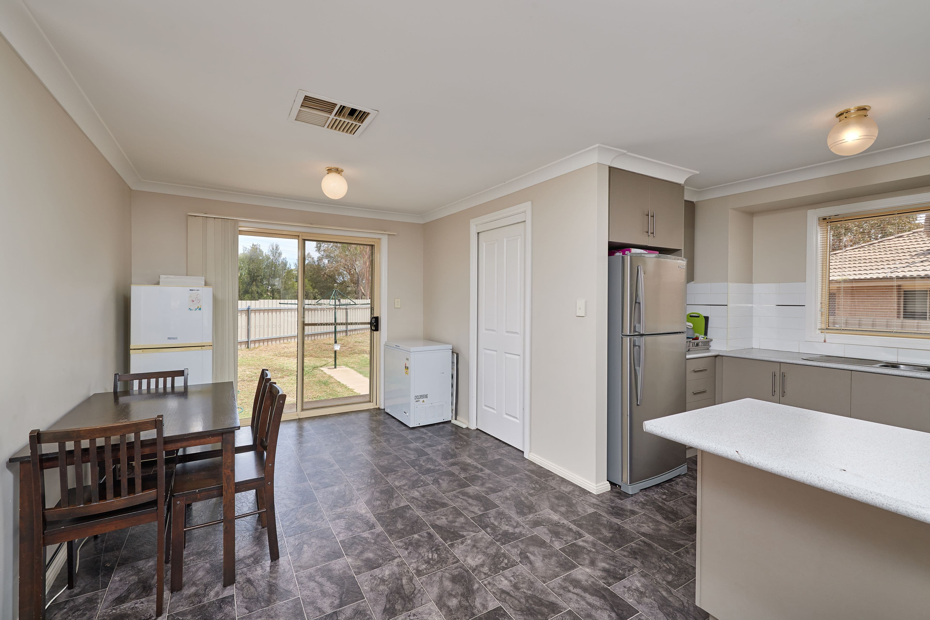 5 Boyd Place, Tolland NSW 2650, Tolland - Thumbnail 6