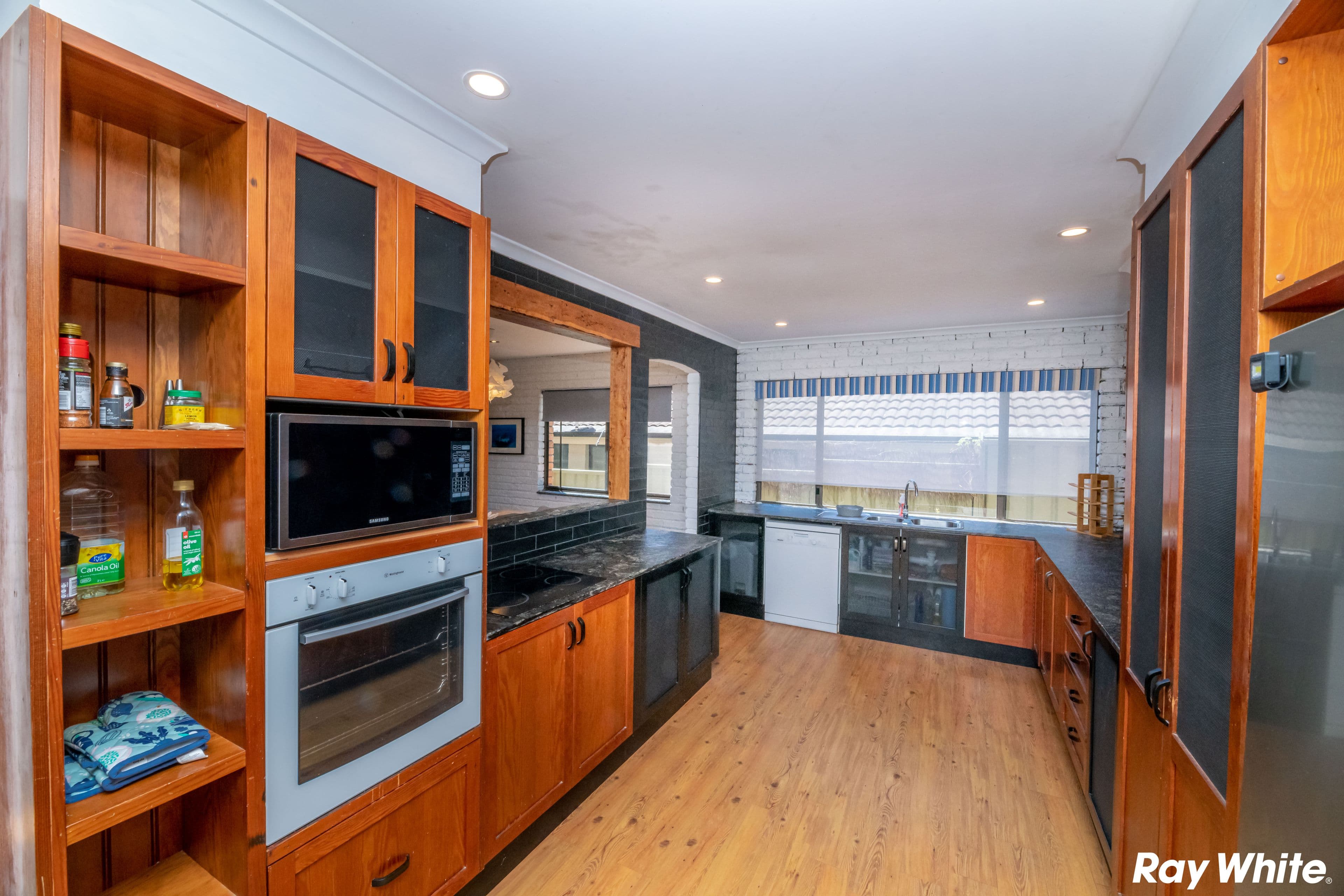 121 Green Point Drive, Green Point NSW 2428, Green Point - Thumbnail 2