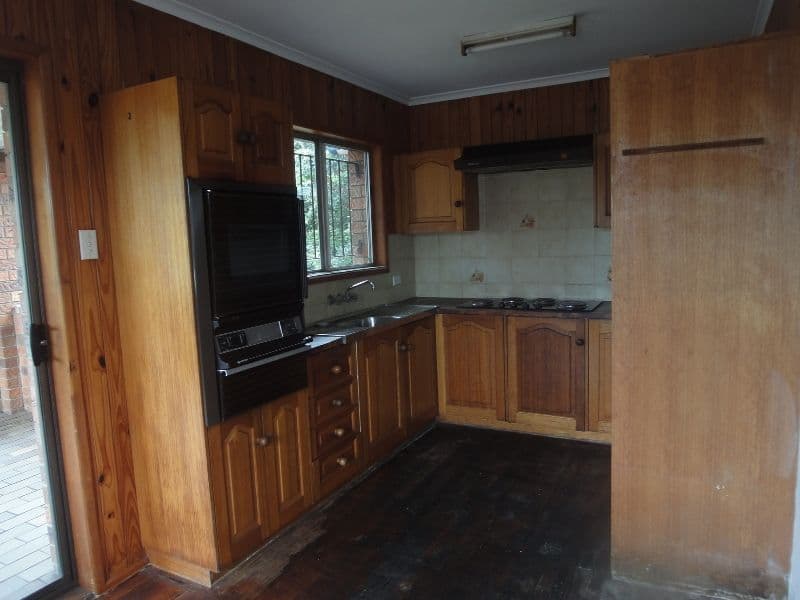 30 Werona Street, SLACKS CREEK QLD 4127, Slacks Creek - Thumbnail 2