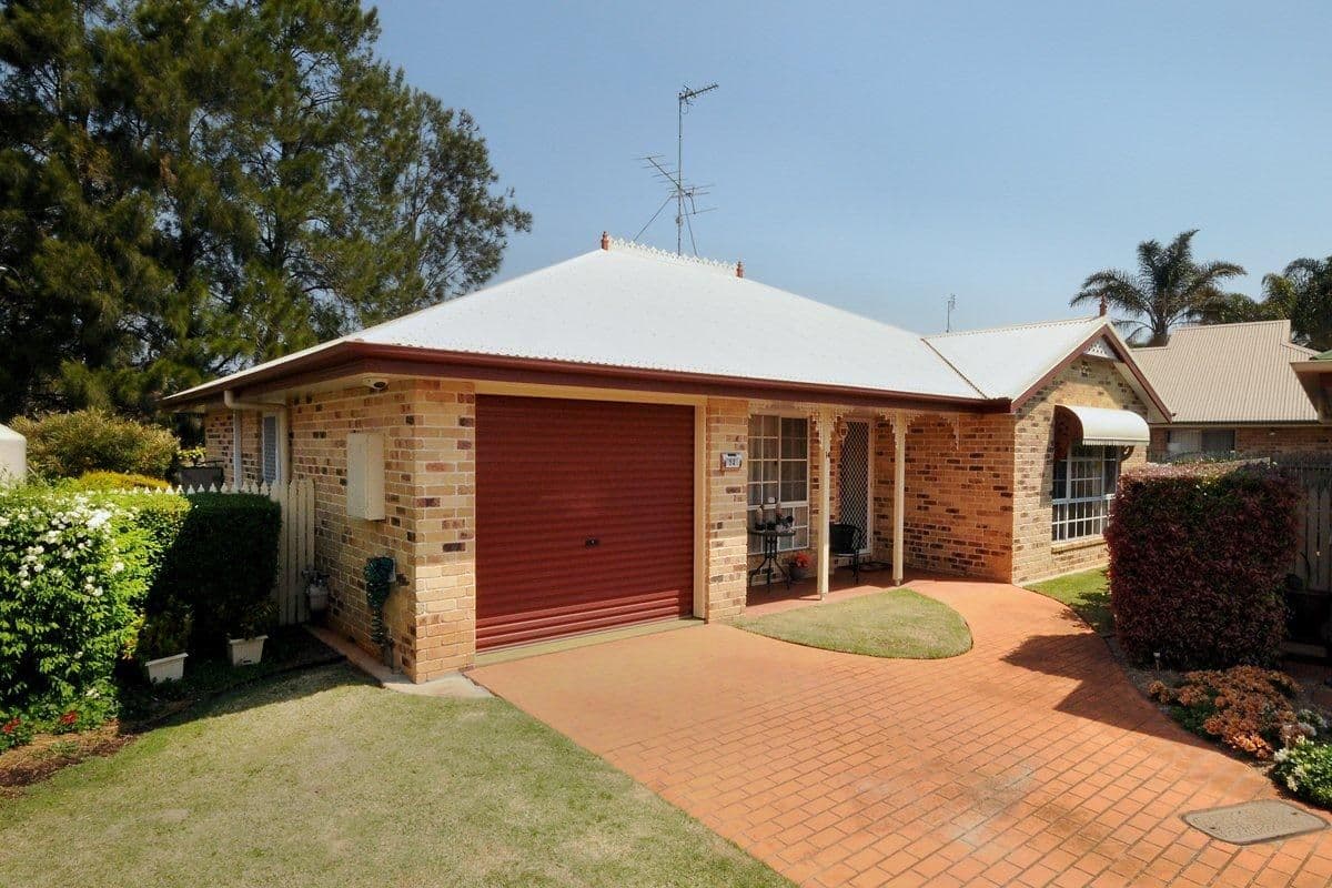 279 Mackenzie Street, CENTENARY HEIGHTS QLD 4350, Centenary Heights - Image 1