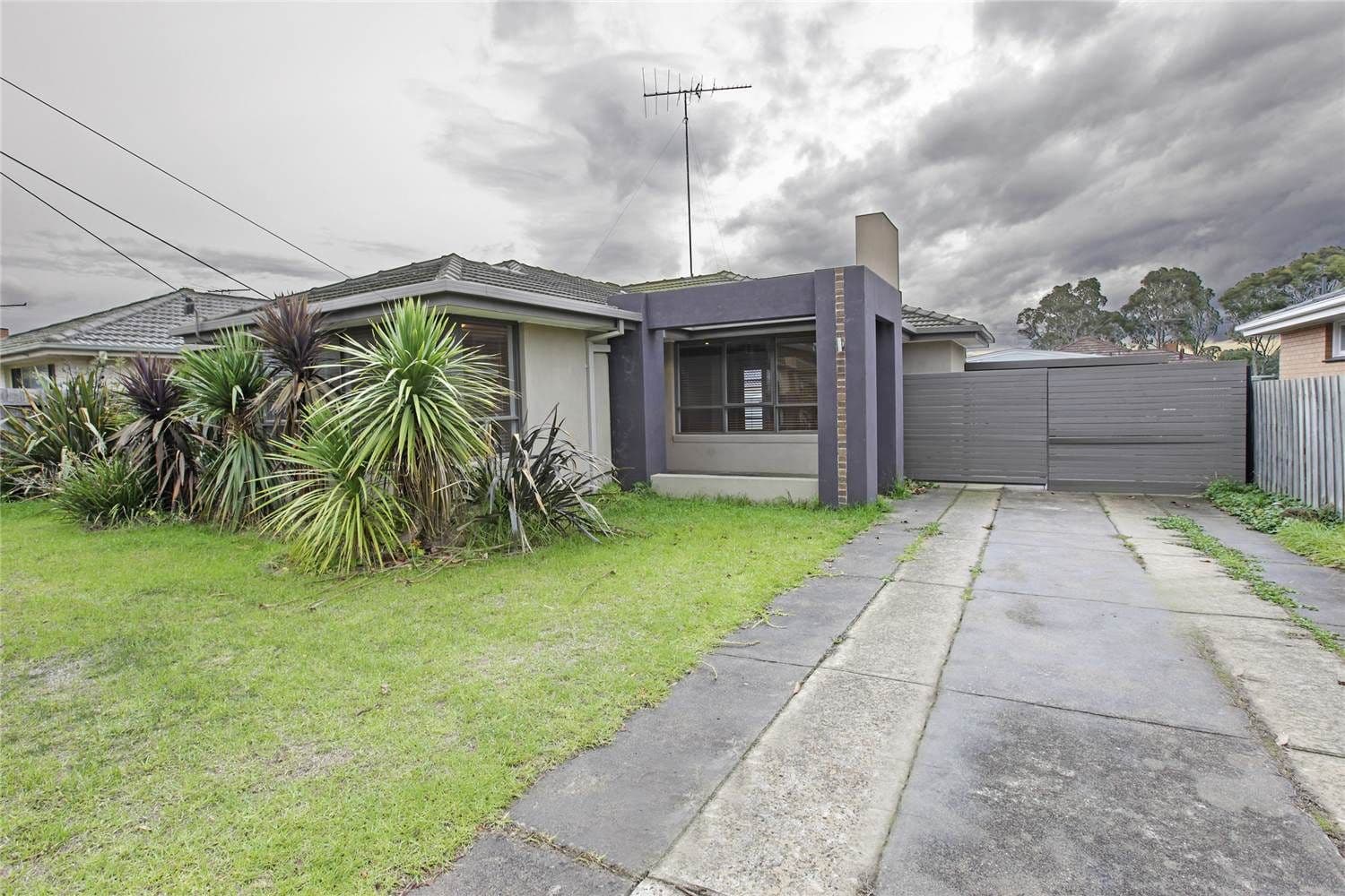 7 Fiona Avenue, CORIO VIC 3214, Corio - Thumbnail 2