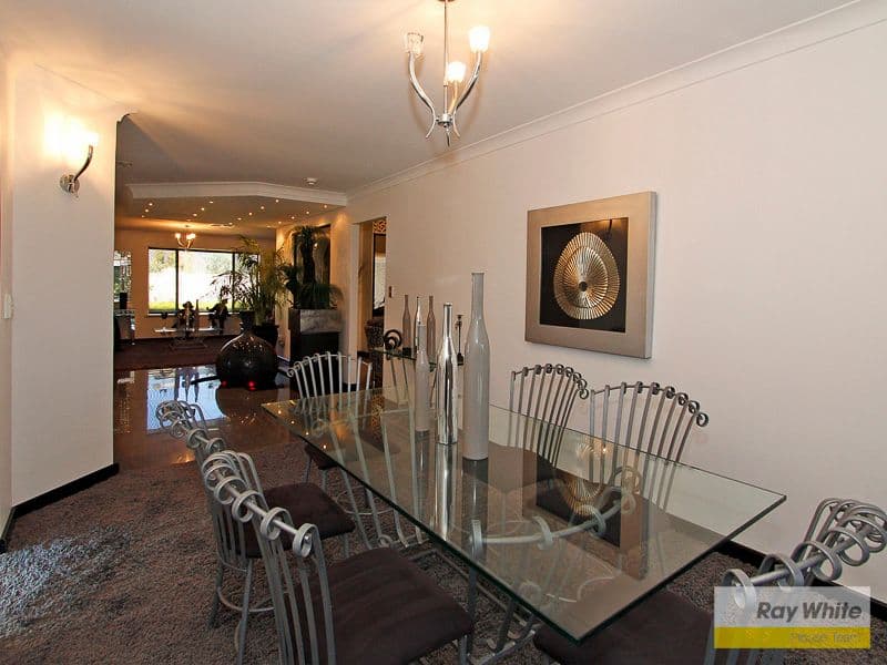 34 Gateway Boulevard, CANNING VALE WA 6155, Canning Vale - Thumbnail 7