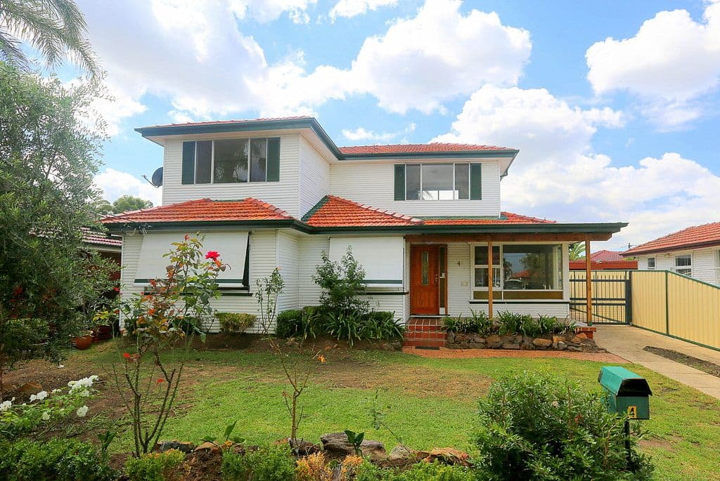 4 Owen Road, Georges Hall - Image 1