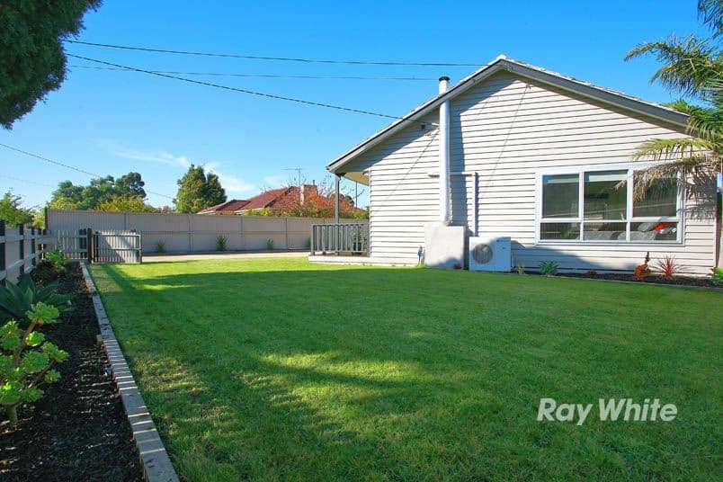 60 Moodemere Street, NOBLE PARK VIC 3174, Noble Park - Thumbnail 8