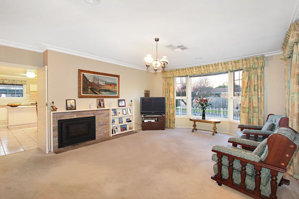 390 Chesterville Road, BENTLEIGH EAST VIC 3165, Bentleigh East - Thumbnail 2
