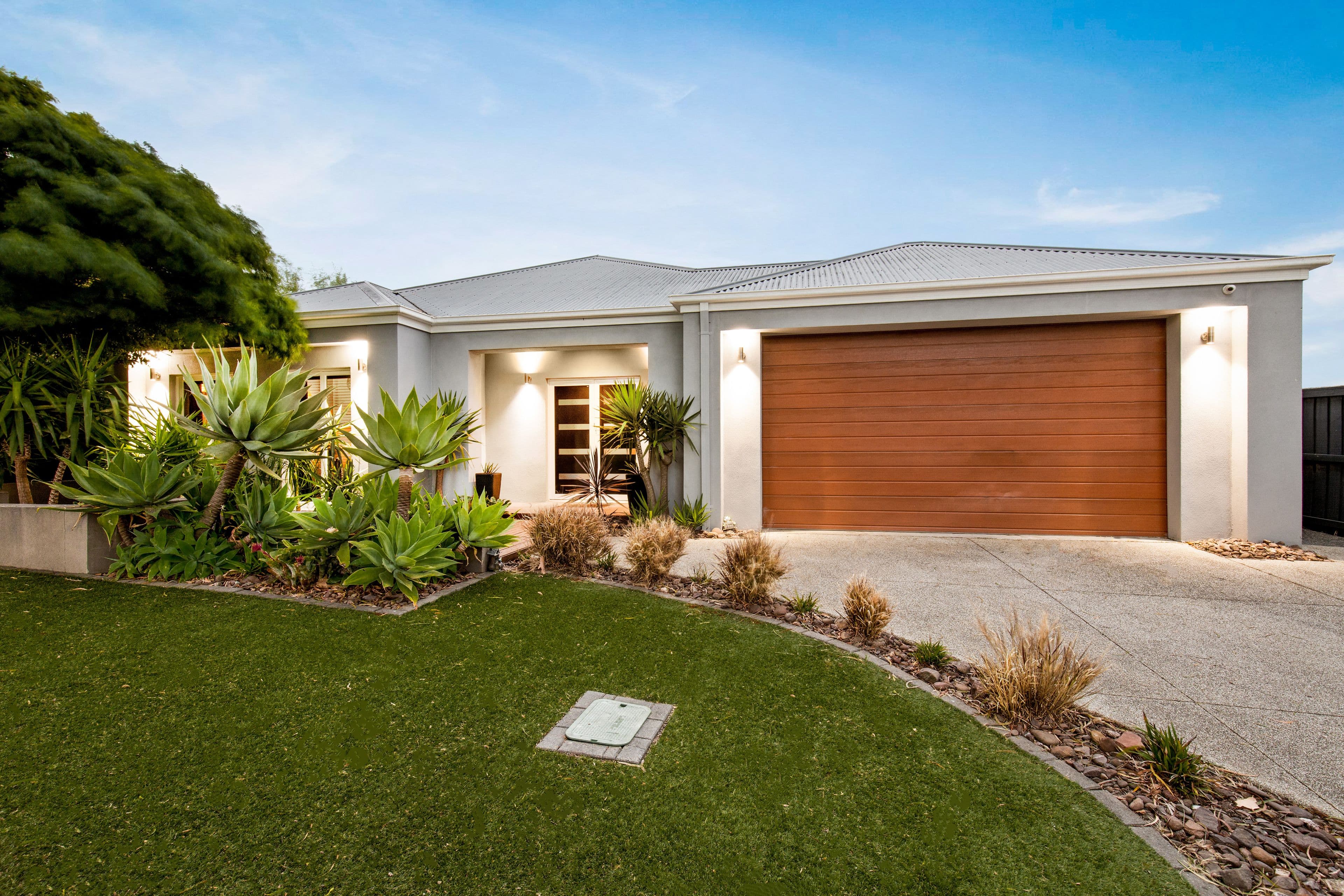 19 Pioneers Crescent, Pakenham VIC 3810, Pakenham - Image 1