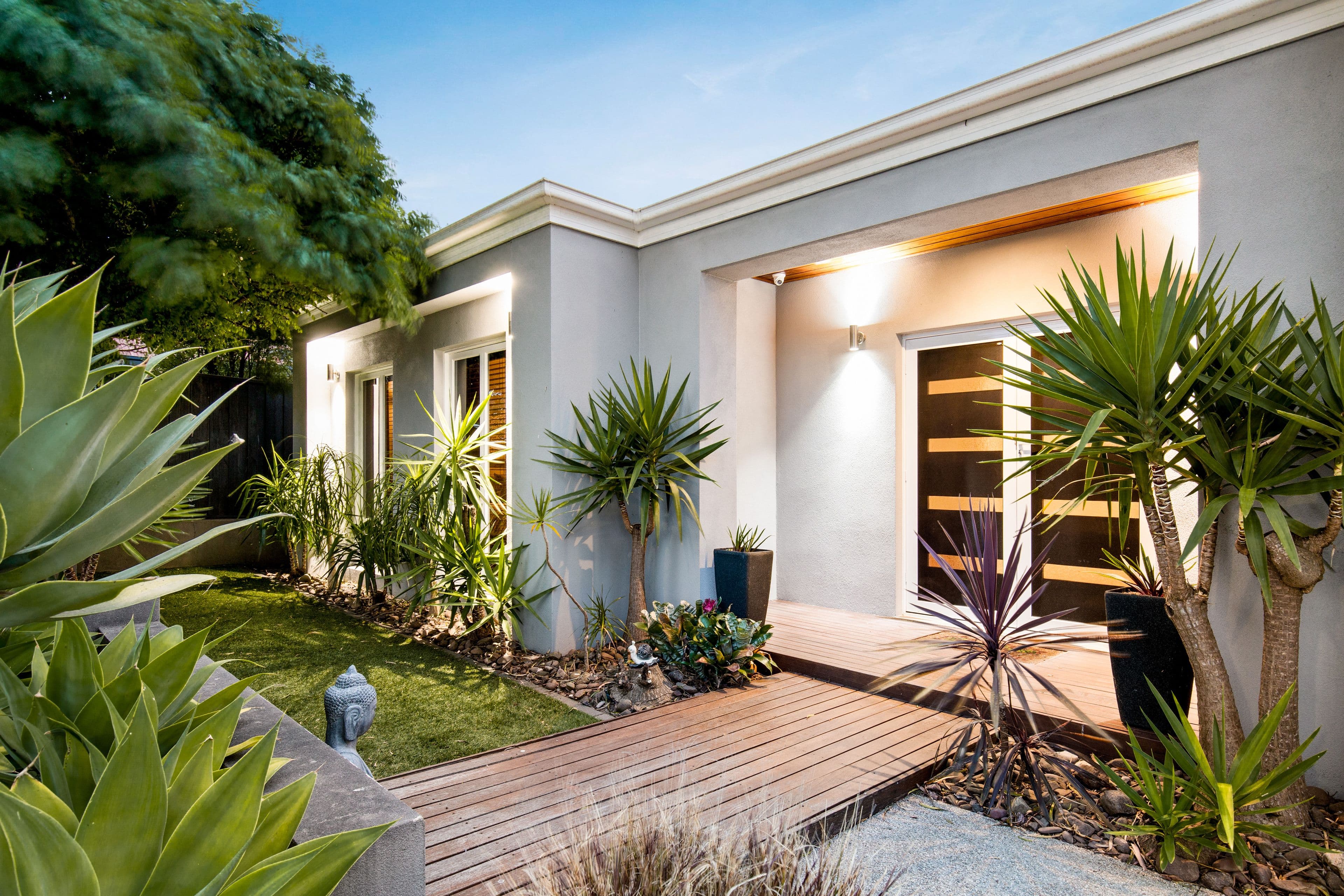 19 Pioneers Crescent, Pakenham VIC 3810, Pakenham - Thumbnail 2