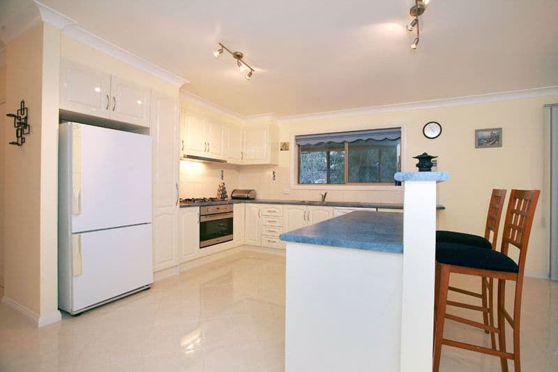9 Murrindal Close, ELTHAM NORTH VIC 3095, Eltham North - Thumbnail 6