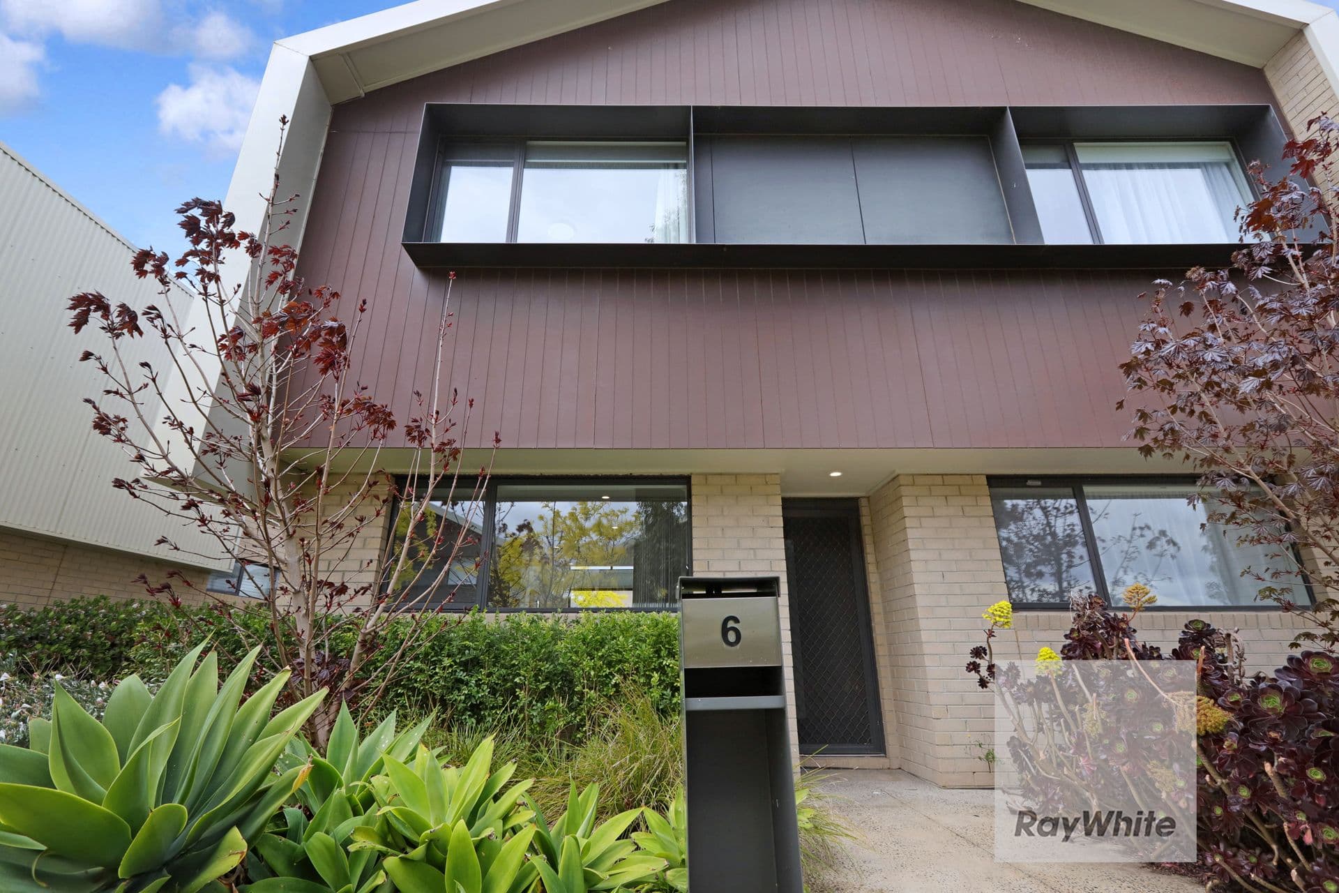 6 Strata Walk, Greenvale VIC 3059, Greenvale - Thumbnail 2