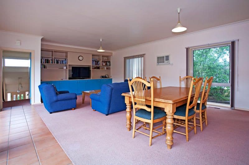 21 James Cook Drive, WANDANA HEIGHTS VIC 3216, Wandana Heights - Thumbnail 4