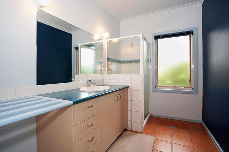 21 James Cook Drive, WANDANA HEIGHTS VIC 3216, Wandana Heights - Thumbnail 7