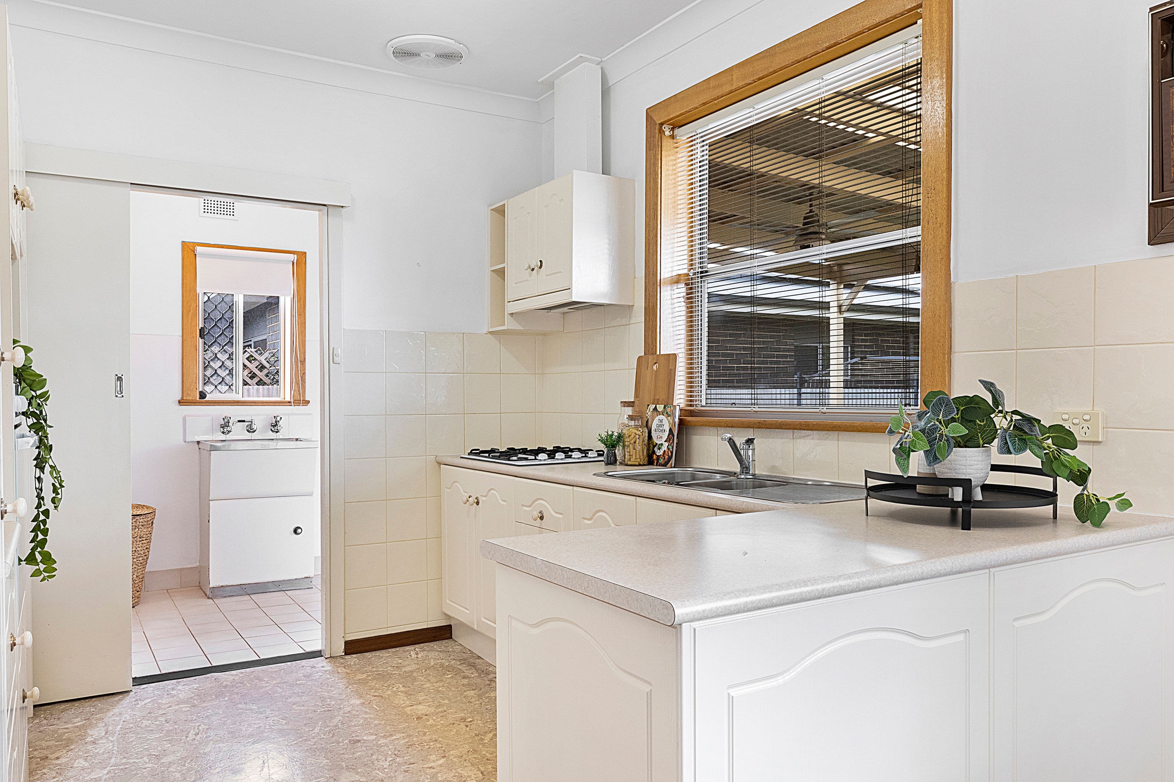 9 Selkirk Avenue, Clearview SA 5085, Clearview - Thumbnail 8