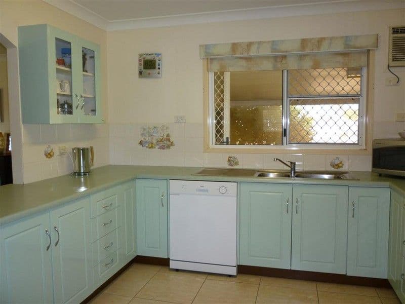106 Donovan Crescent, GRACEMERE QLD 4702, Gracemere - Thumbnail 2