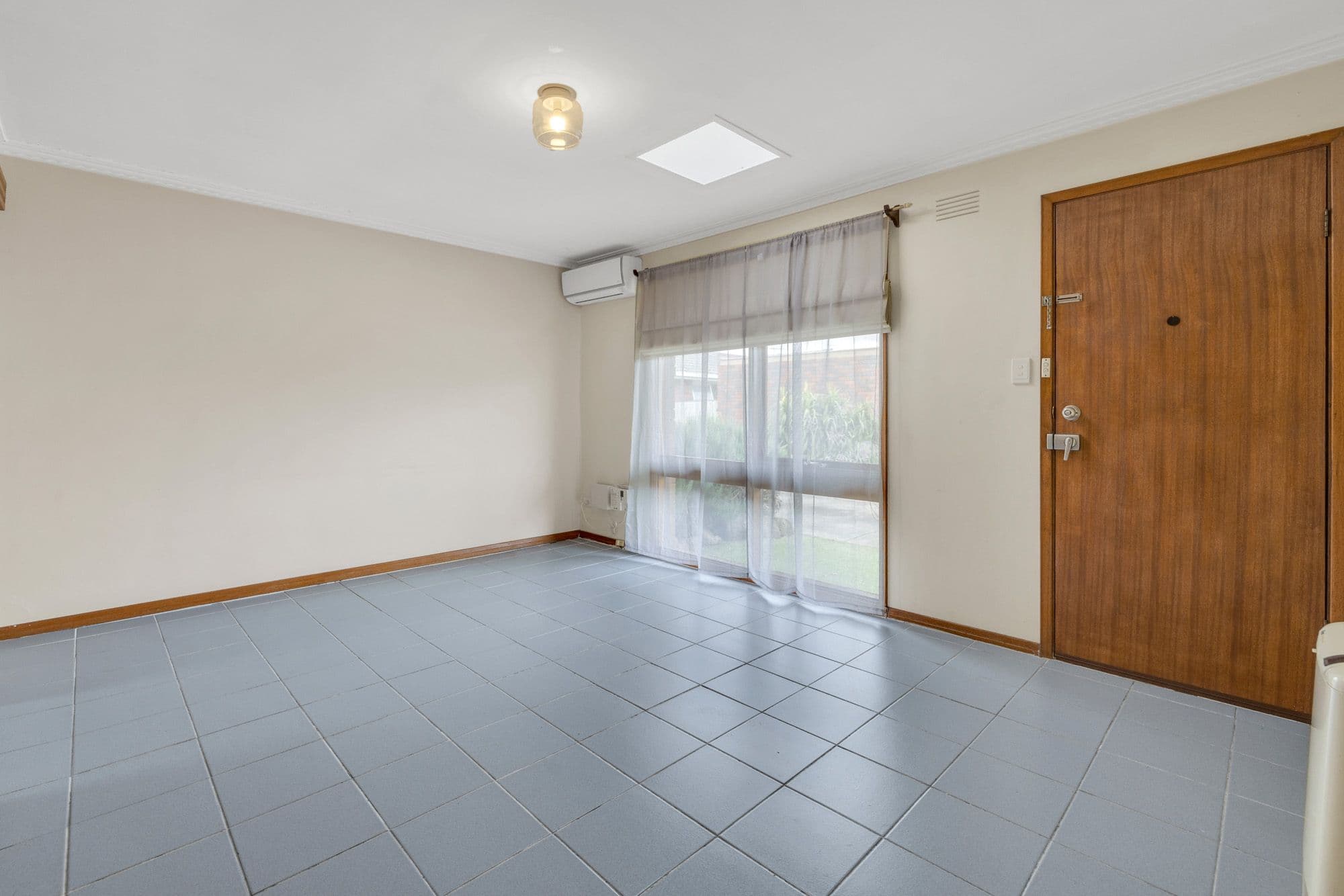 9 Cottrell Street, Werribee VIC 3030, Werribee - Thumbnail 4