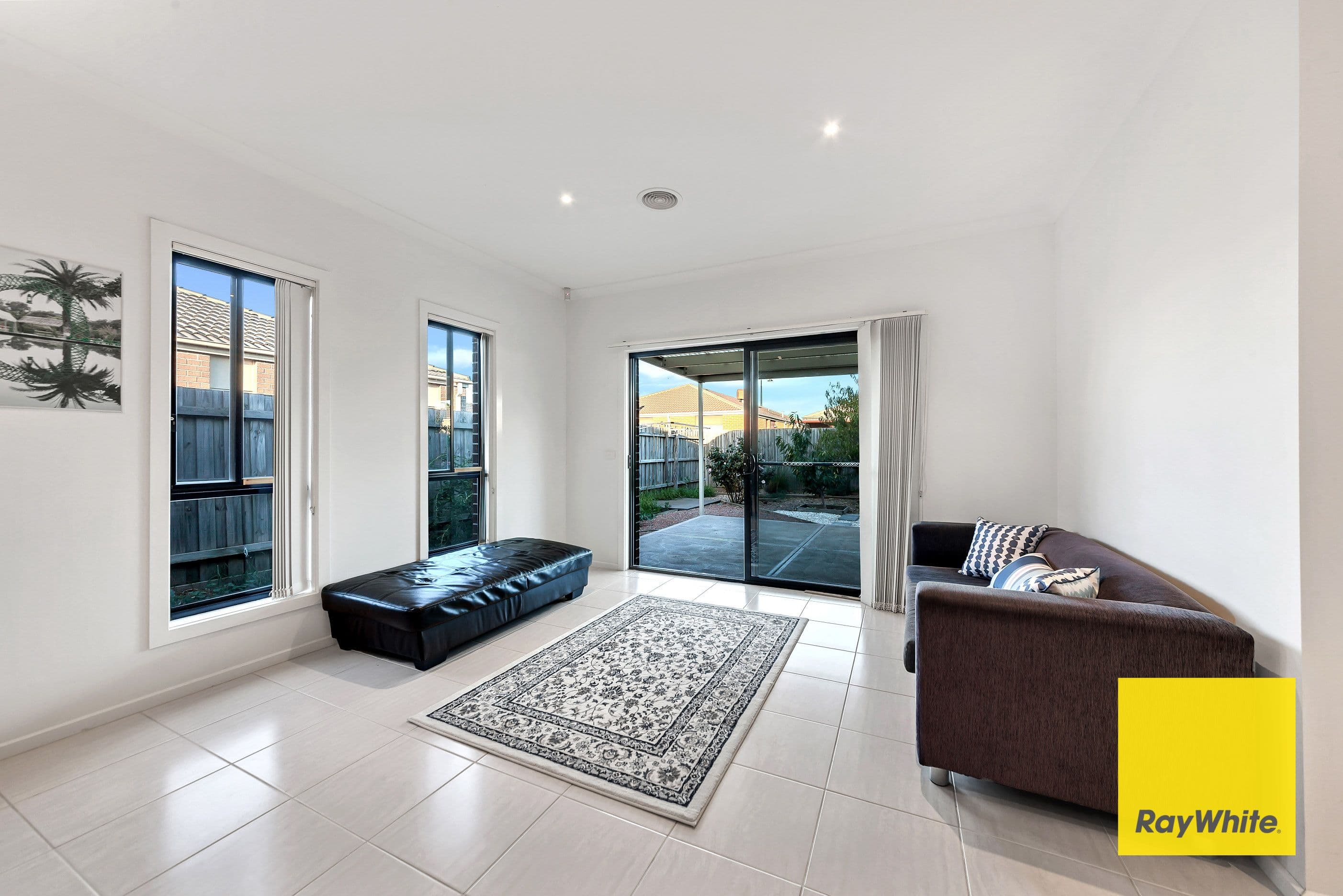 14 Red Robin Road, Truganina VIC 3029, Truganina - Thumbnail 7