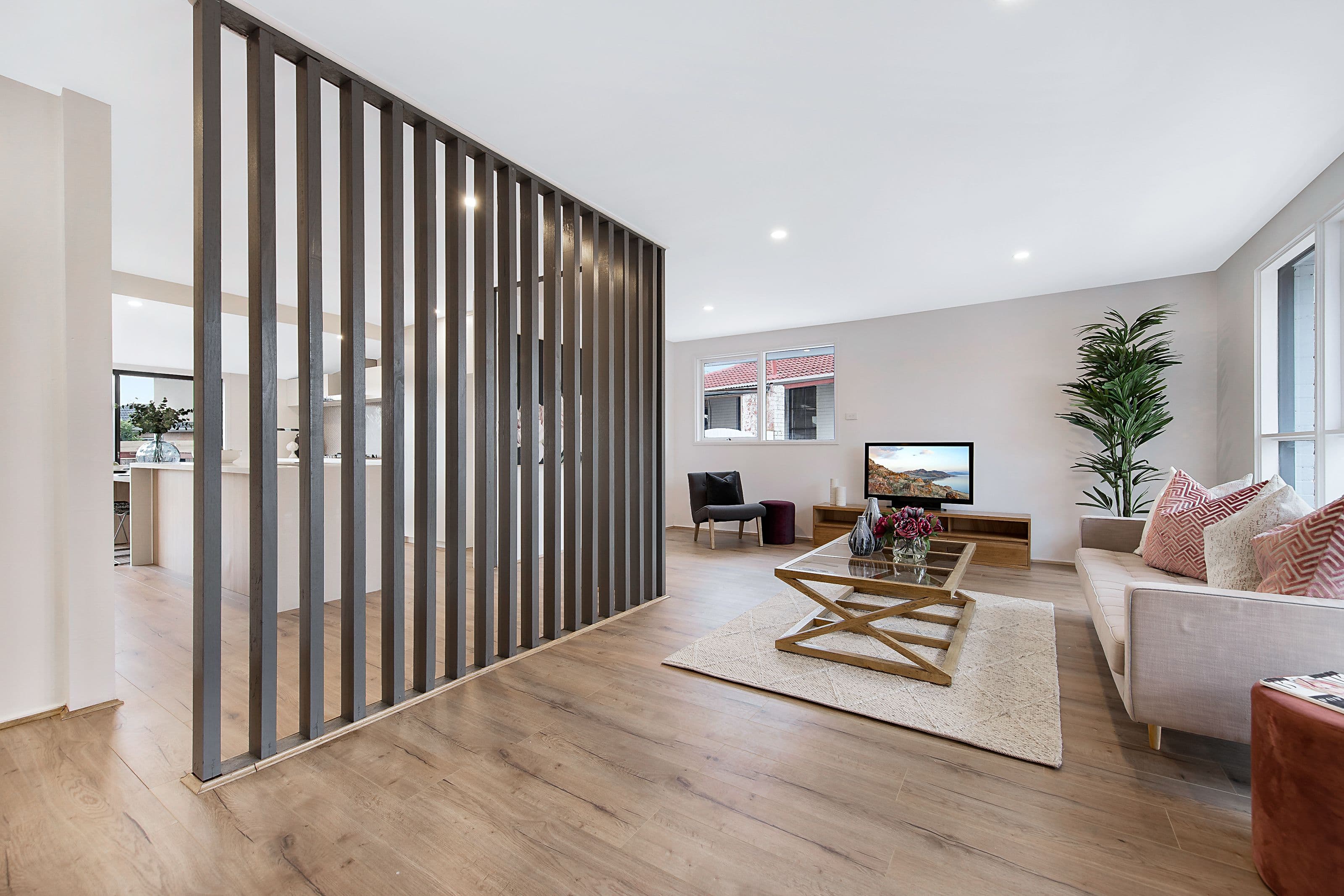 2 Naroo Court, Glen Waverley VIC 3150, Glen Waverley - Thumbnail 3
