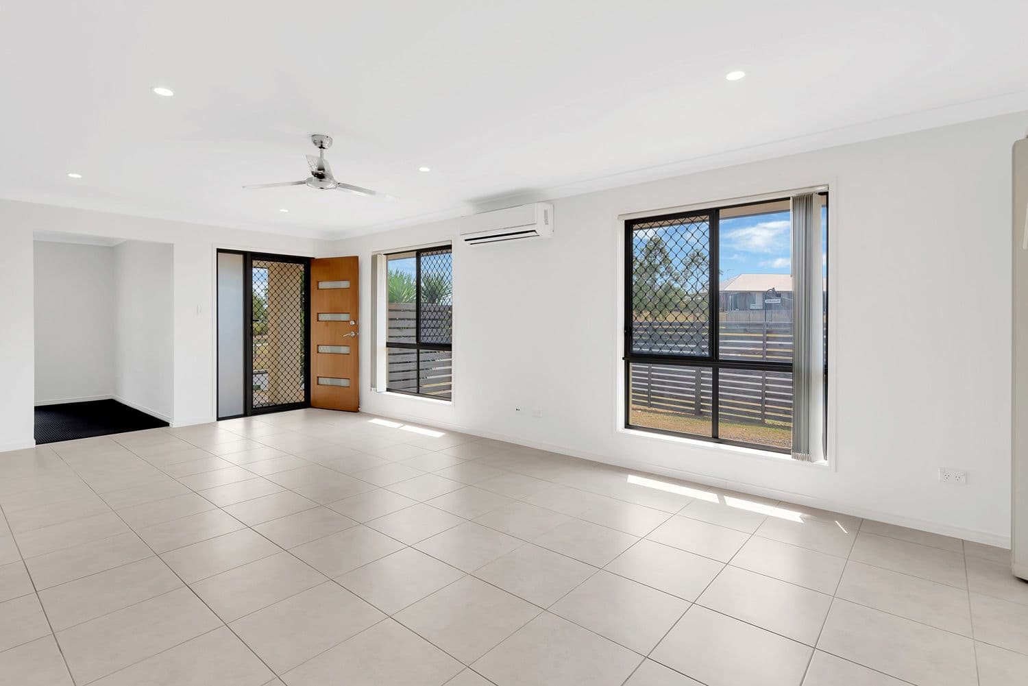 8 McAllisters Crescent, Coomera QLD 4209, Coomera - Thumbnail 5