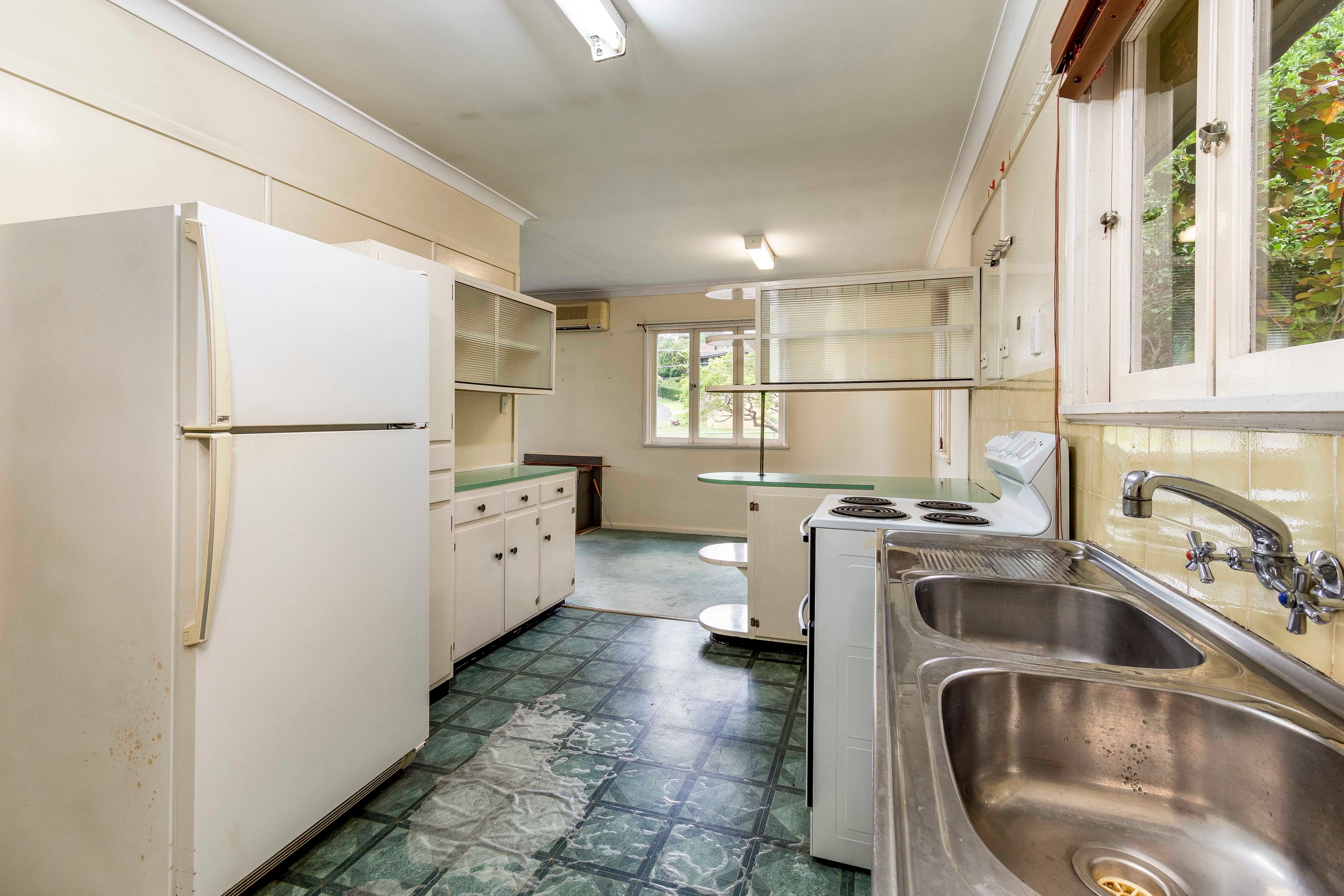 2 Cherston Street, Chermside West QLD 4032, Chermside West - Thumbnail 8