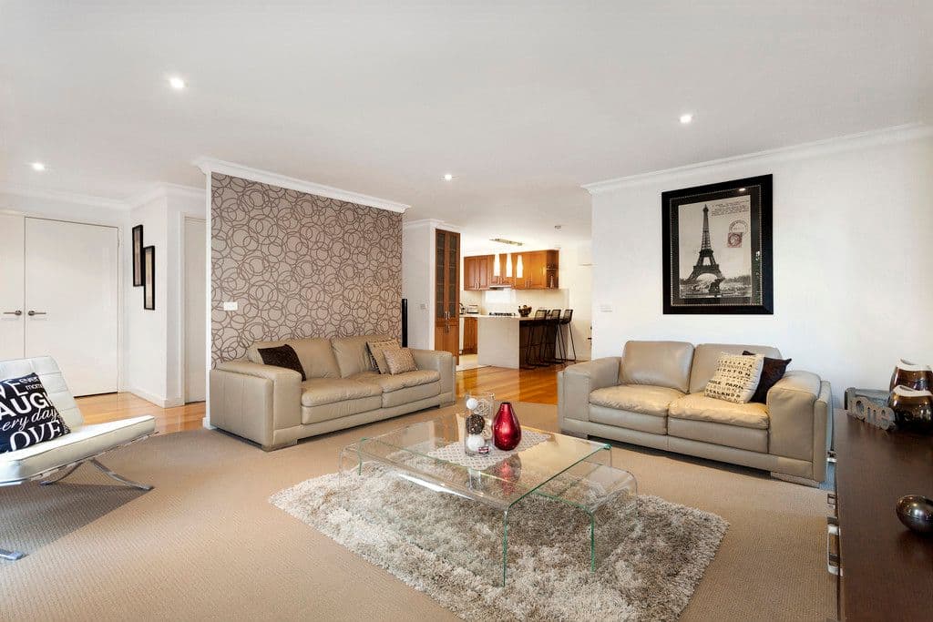 65 Clayton Road, Oakleigh East VIC 3166, Oakleigh East - Thumbnail 2