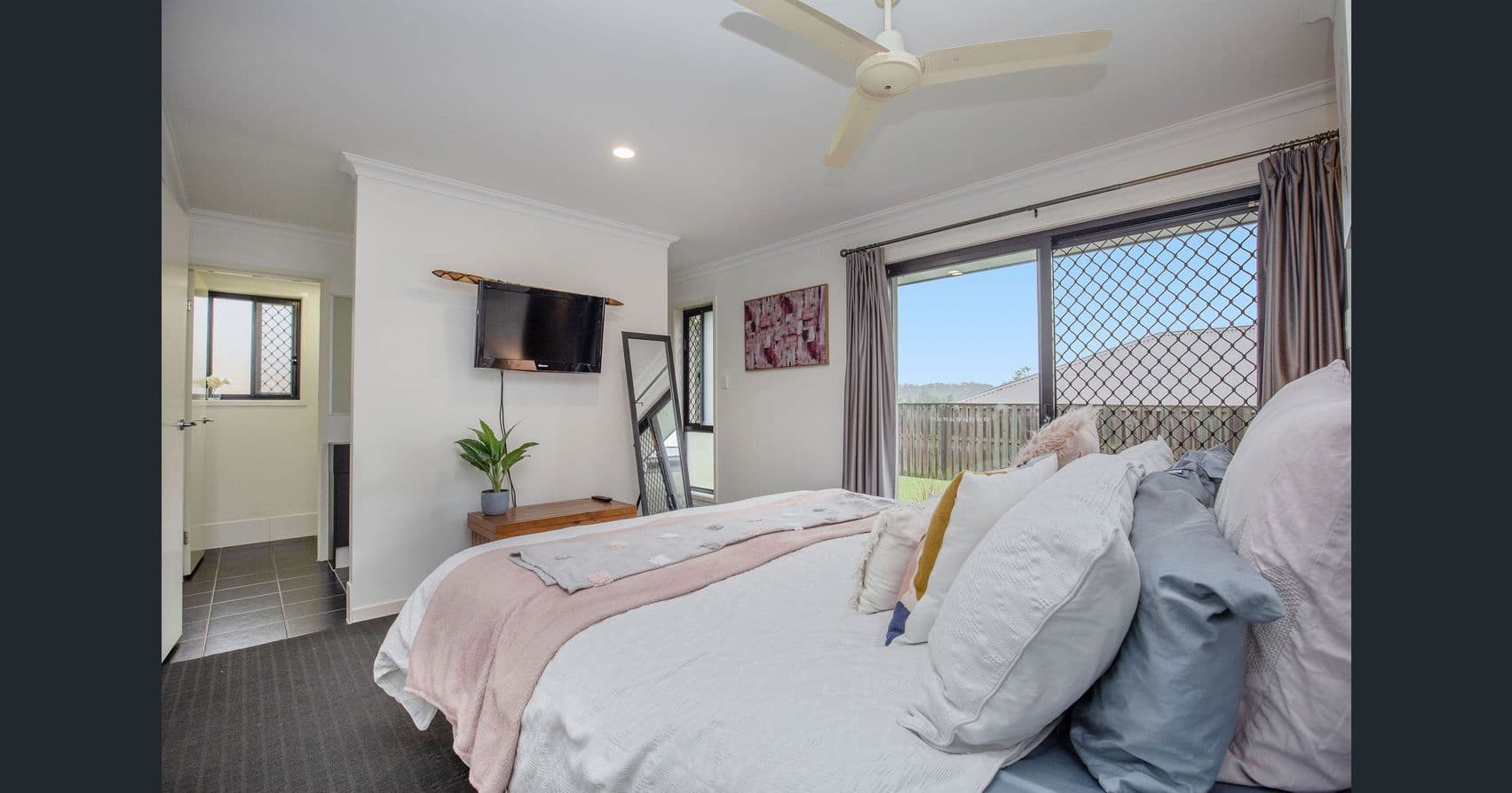 3 Phaeton Street, Upper Coomera QLD 4209, Upper Coomera - Thumbnail 2