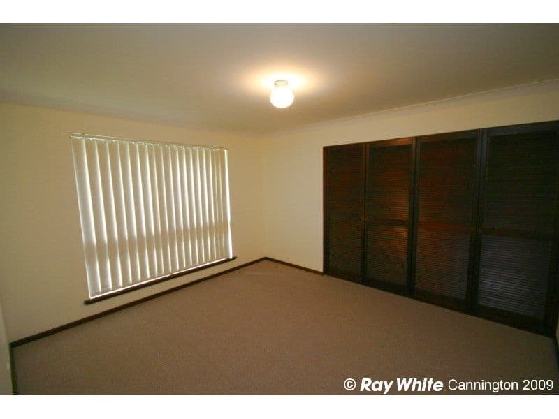 18 Boxworth Court, HUNTINGDALE WA 6110, Huntingdale - Thumbnail 8