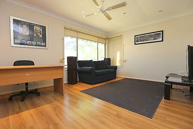 1 Whitemore Avenue, GEORGES HALL NSW 2198, Georges Hall - Thumbnail 7