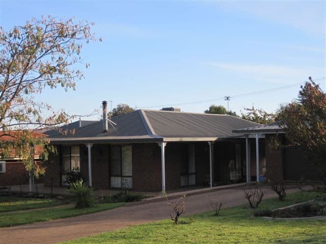 34 Pineview Circuit, YOUNG NSW 2594, Young - Image 1