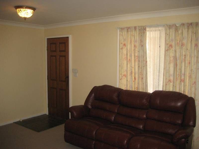34 Pineview Circuit, YOUNG NSW 2594, Young - Thumbnail 5